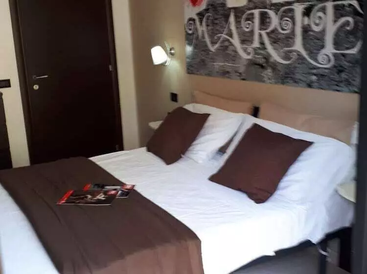 ホテル Bed And Breakfast Marlè