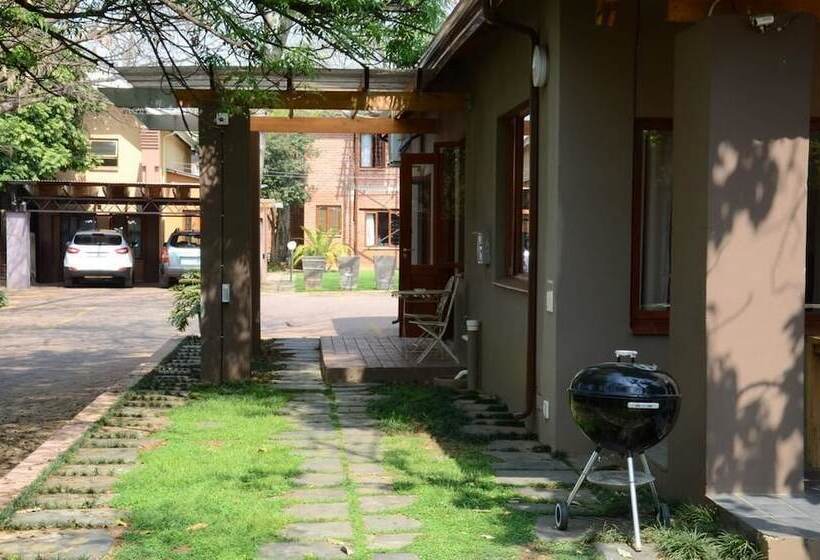 Отель Bed & Breakfast In Hatfield