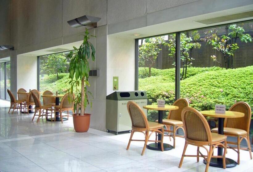 فندق Oaks Early Bird Osaka Morinomiya