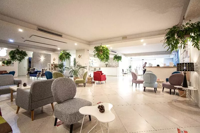 هتل Sentido Michelizia Tropea Resort