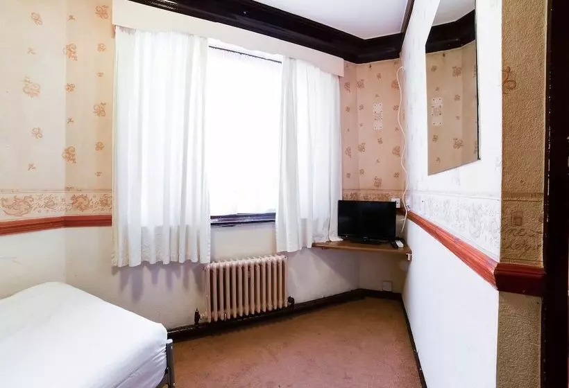 Sneyd Arms Hotel Tunstall