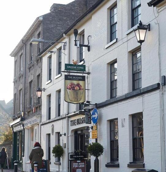 فندق The Bushel By Greene King Inns