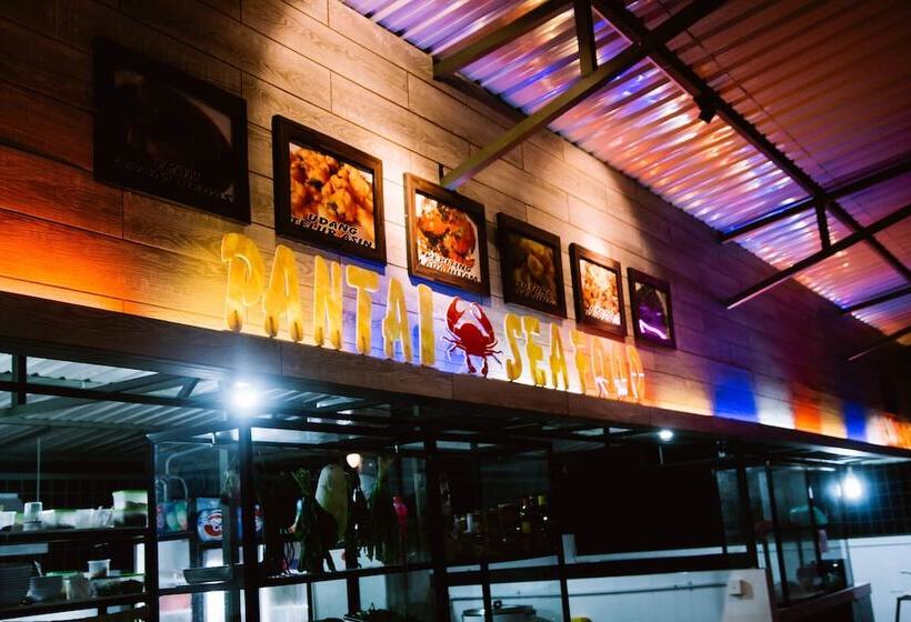 The Golden Bay Hotel Batam