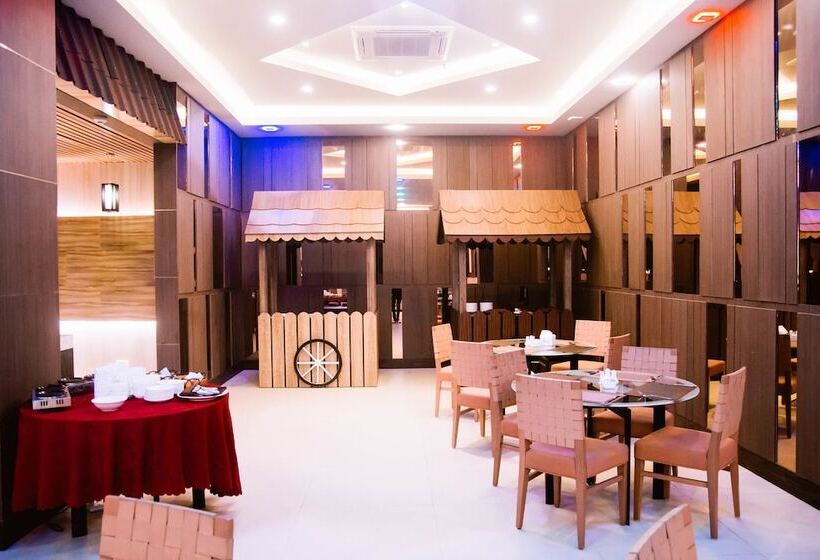 The Golden Bay Hotel Batam