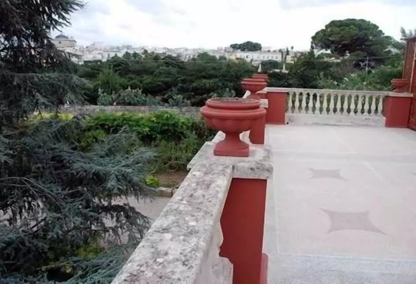 Hotelli Villarancia