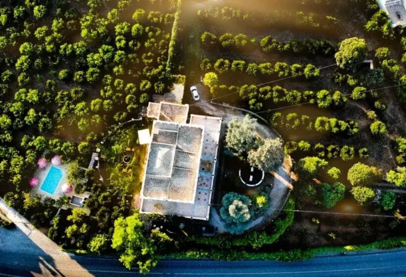 Hotelli Villarancia