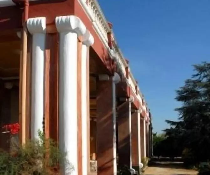 Hotelli Villarancia