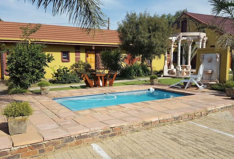 פנסיון Acre Of Africa Guest Venue