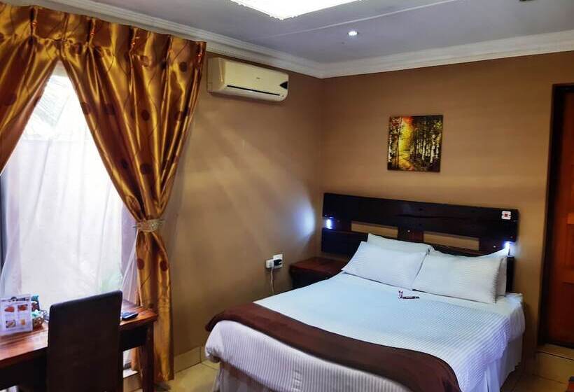 פנסיון Acre Of Africa Guest Venue