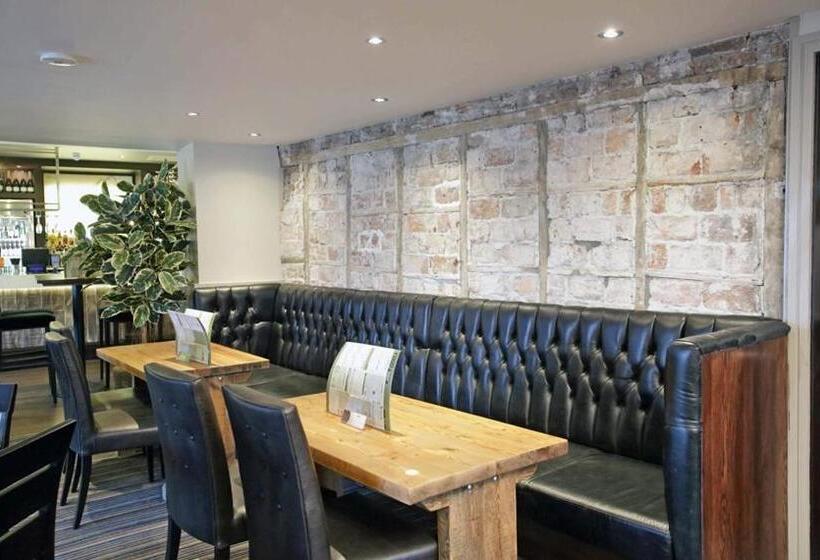 The Angel Hotel Wetherspoon