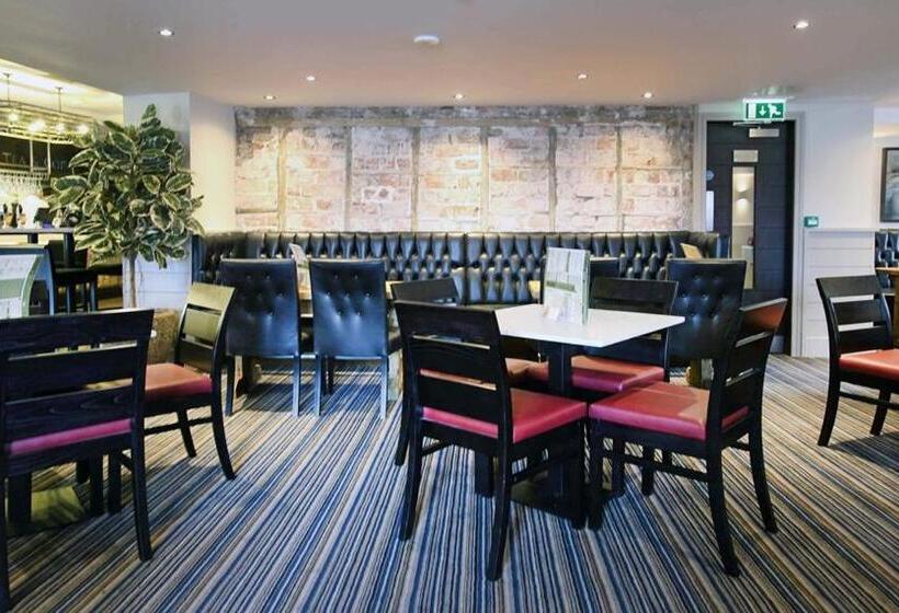 The Angel Hotel Wetherspoon