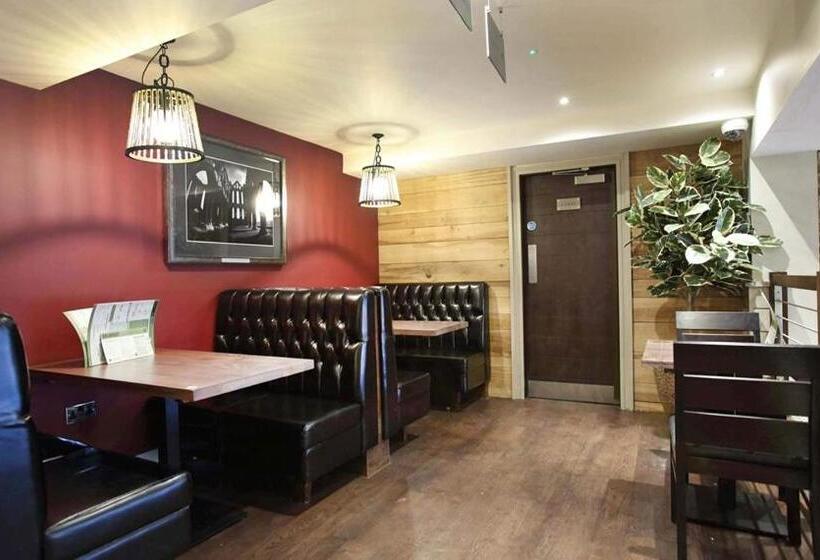 The Angel Hotel Wetherspoon