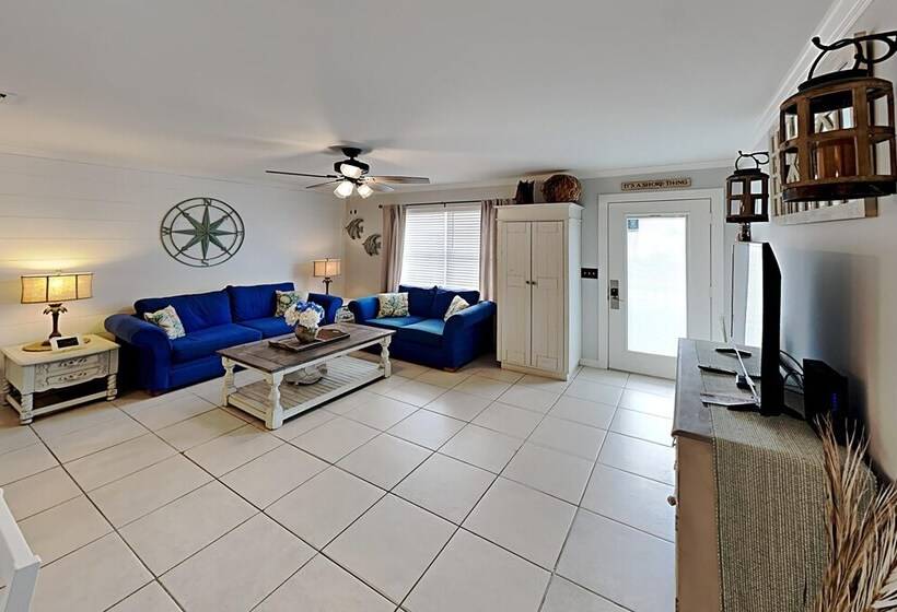 Wendwood Condominiums