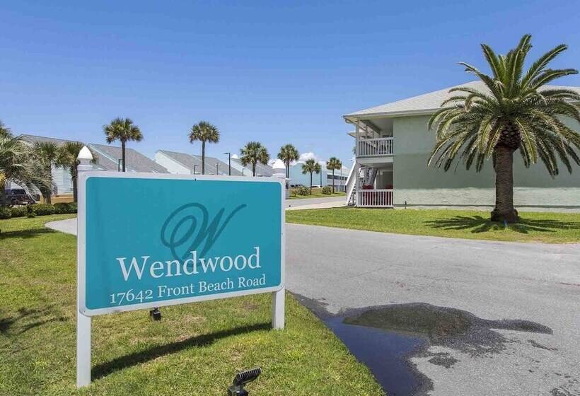 Wendwood Condominiums