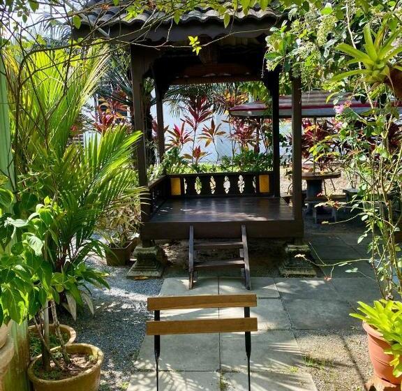 הוסטל Cozy Gl Roomstay Arau