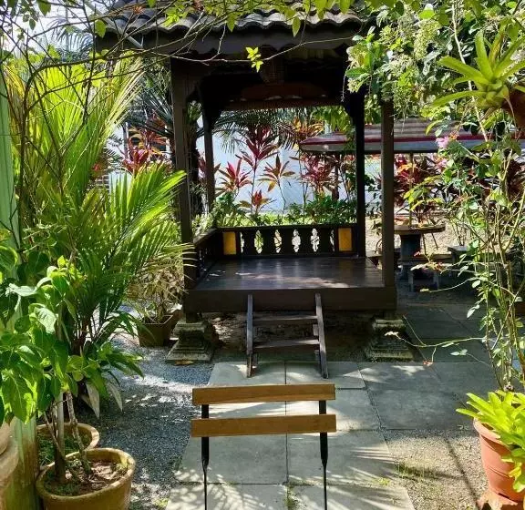 ユースホステル Cozy Gl Roomstay Arau