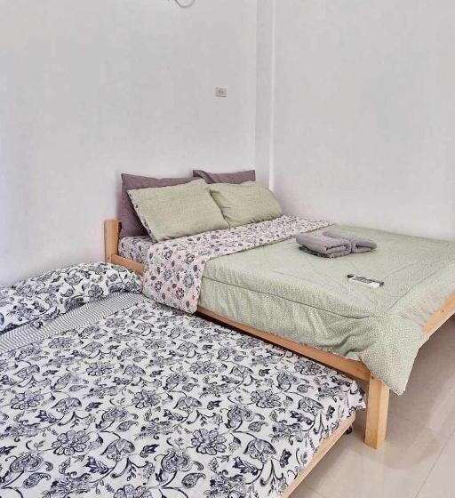 هاستل Ina Rose Apartment And Transient