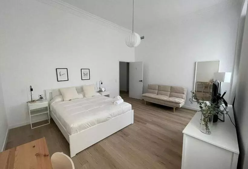 هاستل Suites Larios