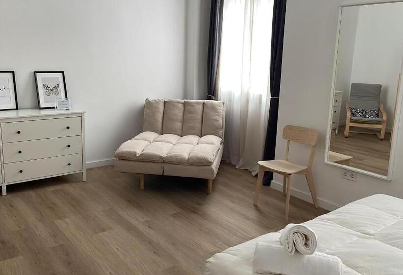 هاستل Suites Larios