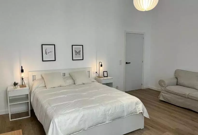 هاستل Suites Larios