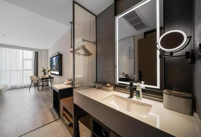 Atour Hotel Chengdu Dujiangyan Darong City