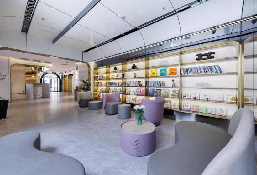 Atour Light Hotel Zhuguang Road Hongqiao National Exhibition And Convention Center