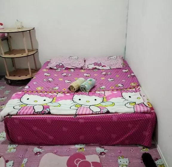 تختخواب و صبحانه Hello Kitty Backpackers