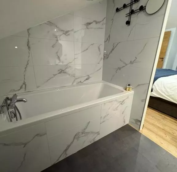 ベッドアンドブレックファースト La Grange De Witry