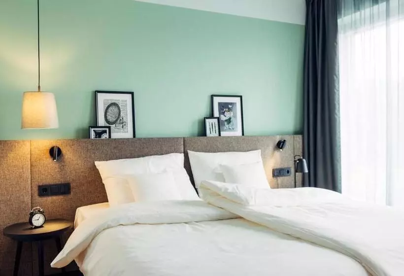 Harry S Home Lienz Hotel & Apartments