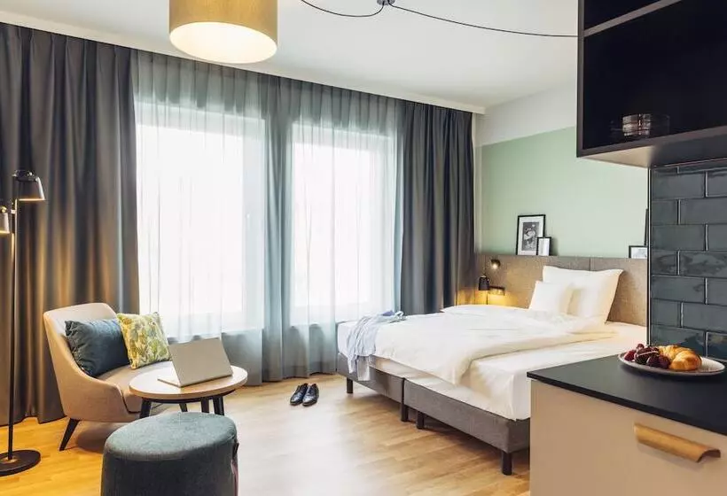 Harry S Home Lienz Hotel & Apartments