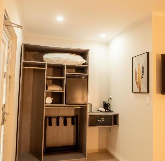 Aruba Boutique & Art Hotel, Bw Signature Collection Only Adults