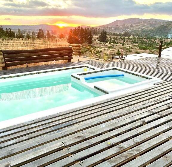 Капсульный Oтель Boutique Casa Domo