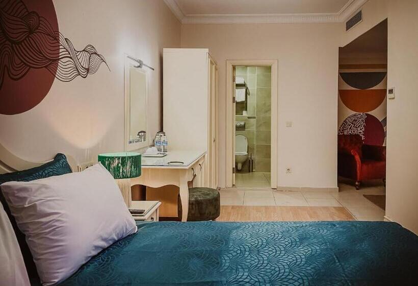 هتل Dervish Han Boutique