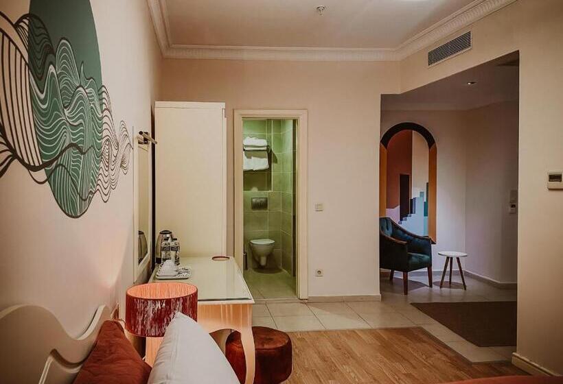 هتل Dervish Han Boutique