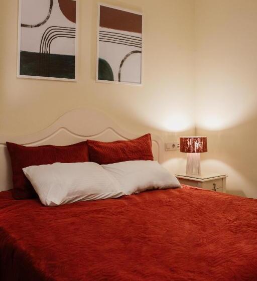 هتل Dervish Han Boutique