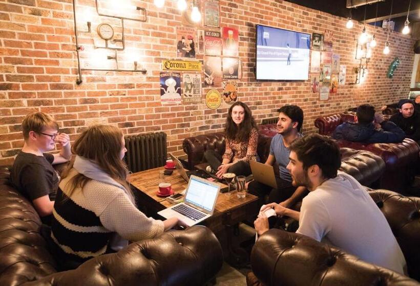 호텔 Keynes College Budget Accommodation