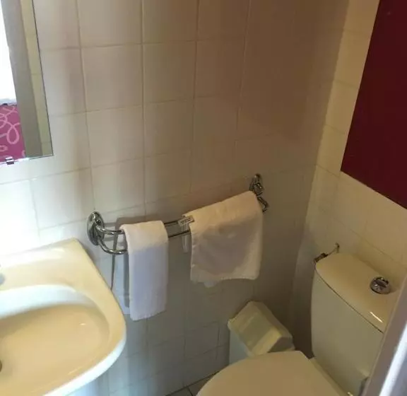 Hotelli Le Relais De Janze