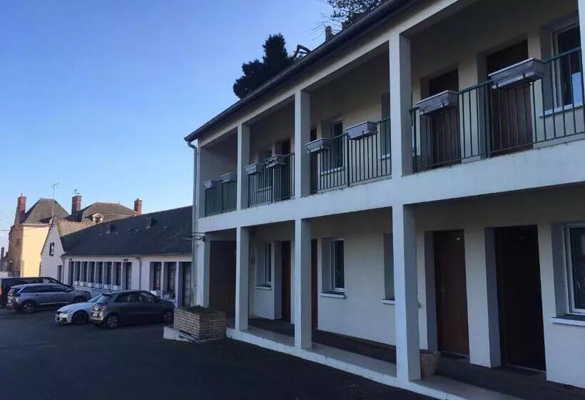 Hotelli Le Relais De Janze