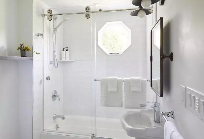 Hotelli The Kent Collection