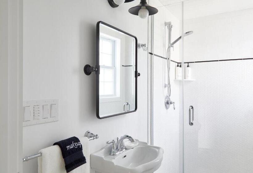 ホテル The Kent Collection