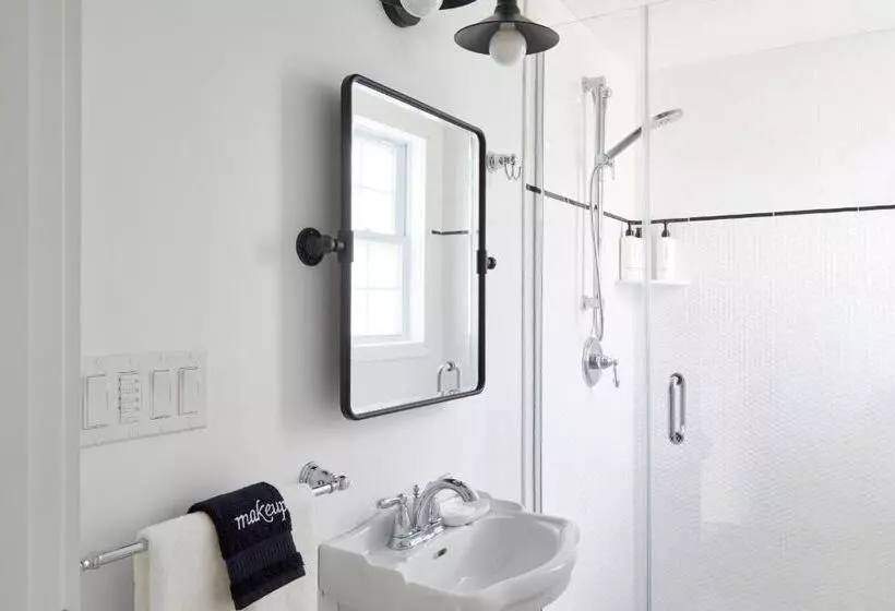 Hotelli The Kent Collection