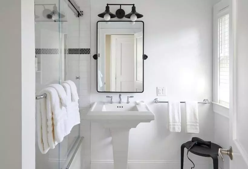 Hotelli The Kent Collection