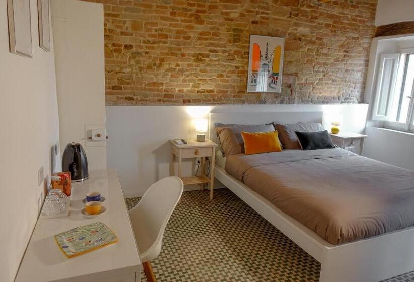 بنسيون Casa Ninetta Guest House