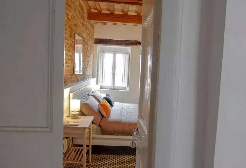 Majatalo Casa Ninetta Guest House