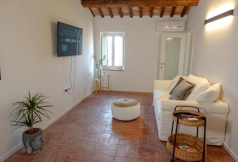 بنسيون Casa Ninetta Guest House