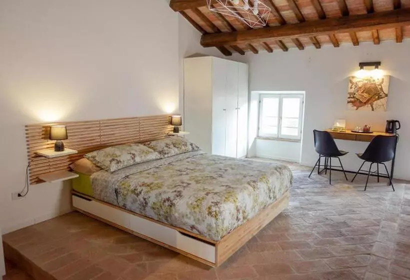 Majatalo Casa Ninetta Guest House