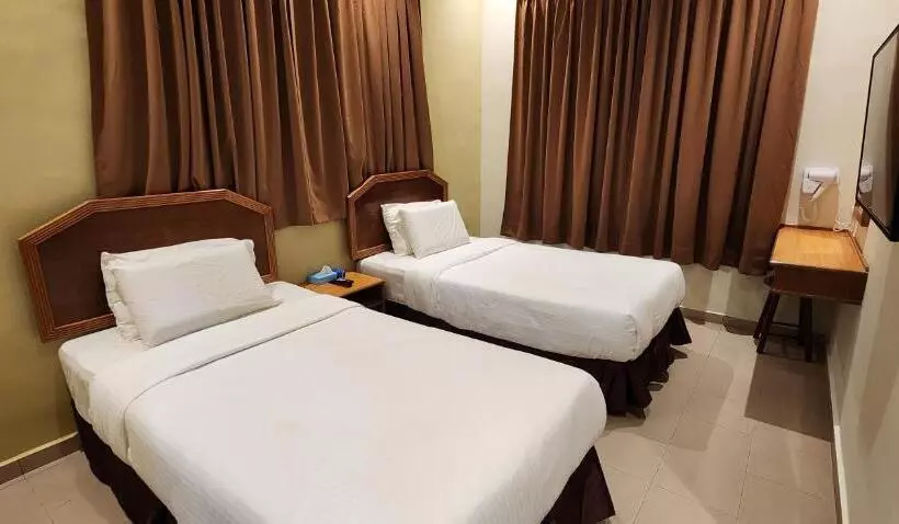 Majatalo Eighteen Guesthouse