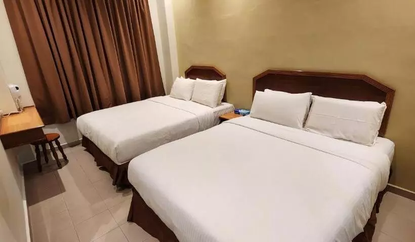 Majatalo Eighteen Guesthouse