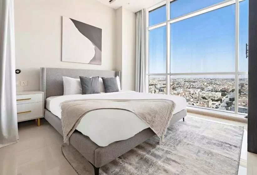 Stella Stays Olaya Tower 2