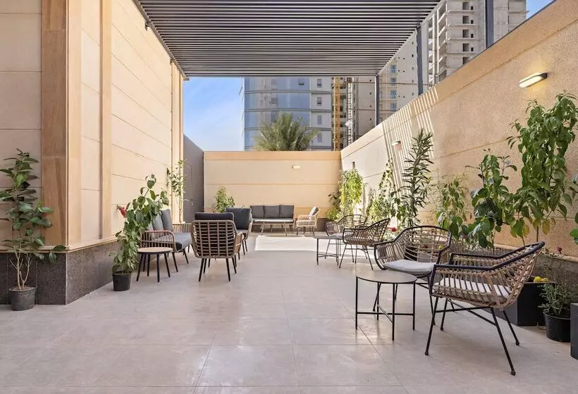 Stella Stays Olaya Tower 2